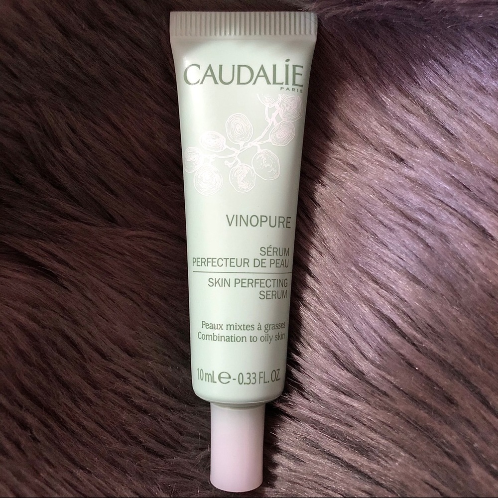 Caudalie Vinopure skin perfecting serum